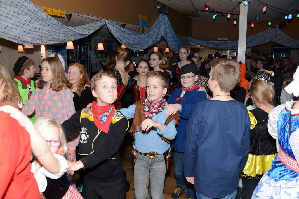 ../Images/Jeugddisco Beestenboel 048.jpg